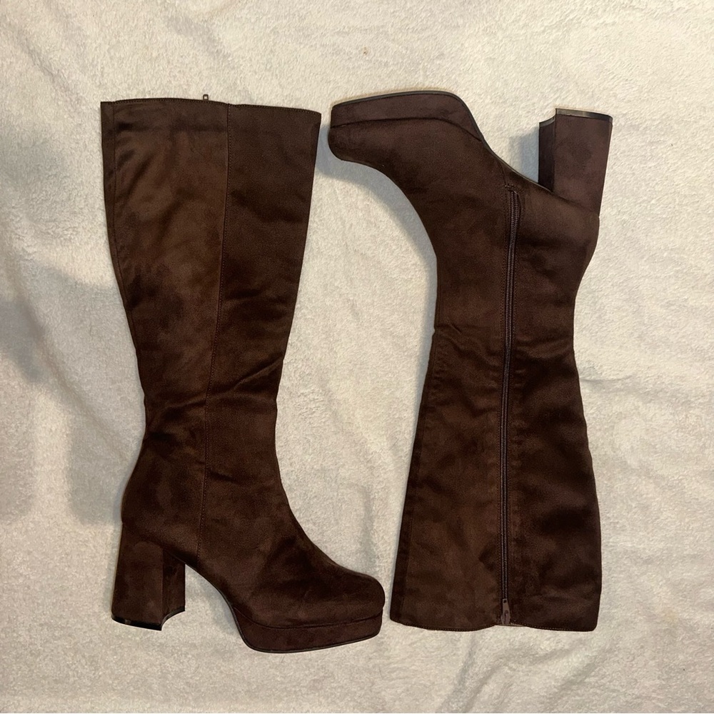 NWOT Rogue Helium‎ Chocolate Brown Suede Knee-High Platform Boots Size 10
